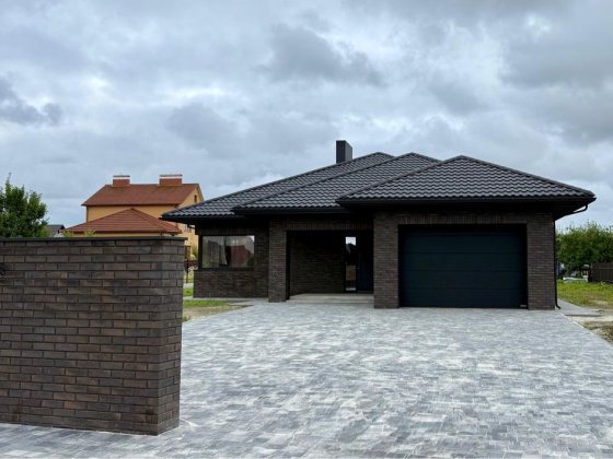 Розкішний будинок у найбажанішому передмісті Луцька (с.Рованці) Рованці