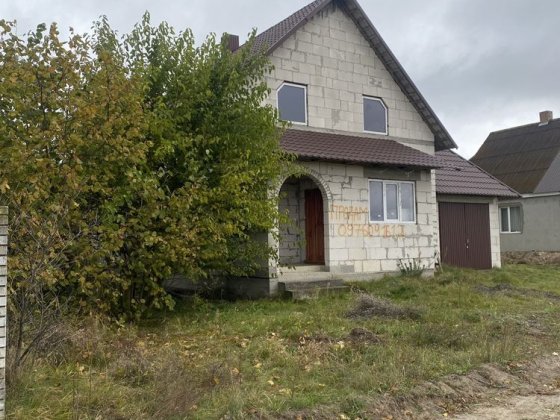 Будинок із землею  під житлову забудову торг ! Камень-Каширский