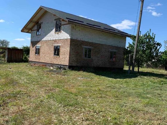 Боголюби Будинок, земельна ділянка 23 сот. центр села Боголюби