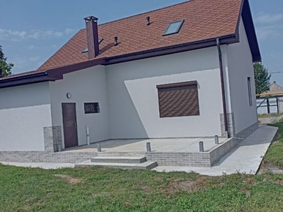 Дом 5 км от города Подгороднее Подгородне дім біля ріки Підгородне