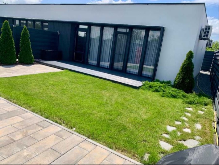 Продам будинок/таунхаус в с. Сажівка - фото 1