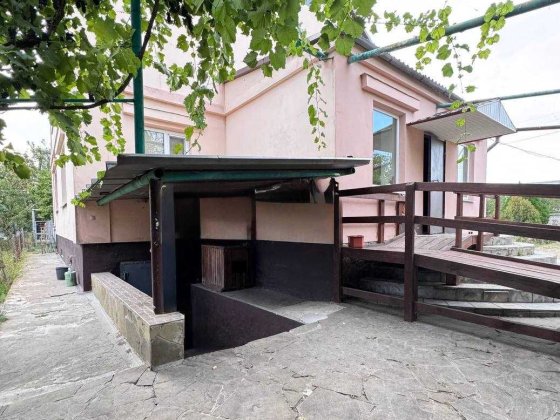 Продам дом в Подгороднее  301 м2 ул. Тополиная ,возле Эпицентра