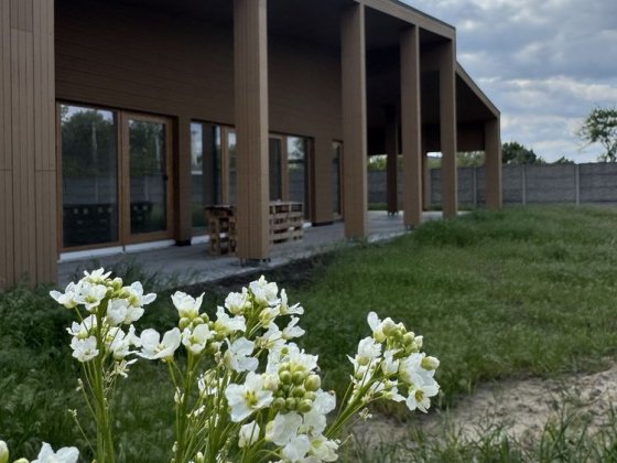 Продаж будинку Обухівка, вул. Соборна, поруч ліс.