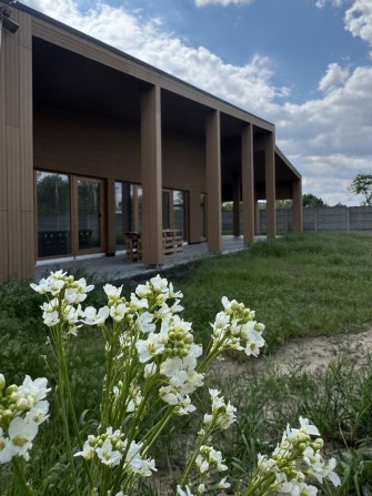 Продаж будинку Обухівка, вул. Соборна, поруч ліс. - фото 1