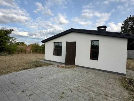 Продам дом в Подгороднем. Газоблок.Новый