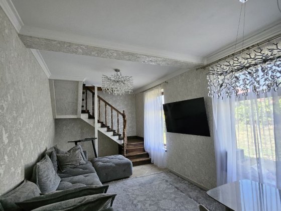 Продам дом Терновка 2 этажный