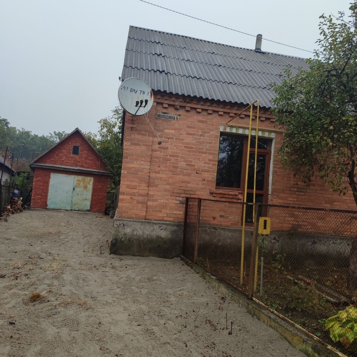 Продам будинок на початку Тетерівки - фото 1