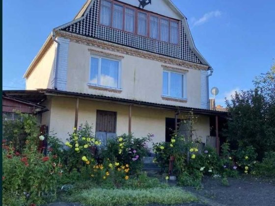 Будинок в Пряжеві Пряжов