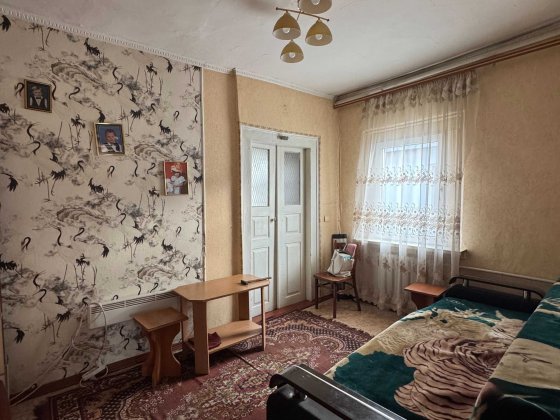 Продам половину будинку у центрі смт. Хорошів на вул. Сонячна 5/2 !!! Хорошев