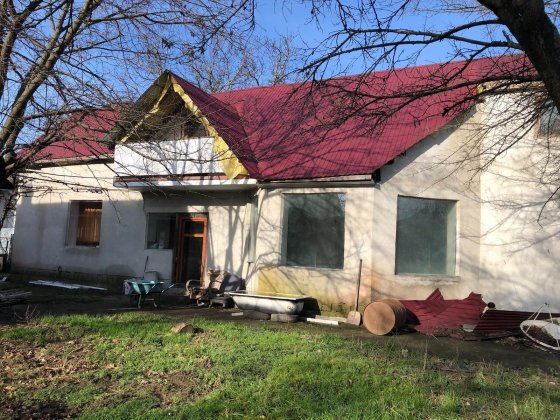 Ужгород. Два будинки на 16 сотках за ціною квартири без ремонту! Сторожница