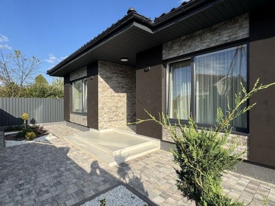 Продаж будинку в Сторожниці Сторожница