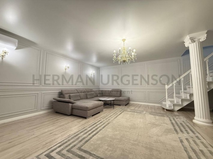 Продаж будинку 120 м.кв / 20 соток / Сторожниця - фото 1