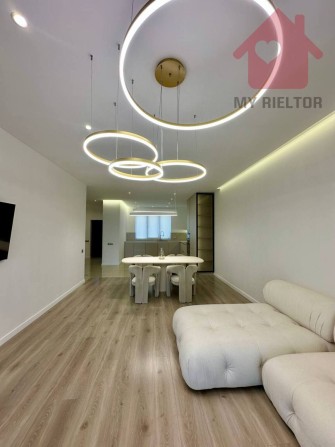 Продаж новенького сучасного таунхаусу! - фото 1