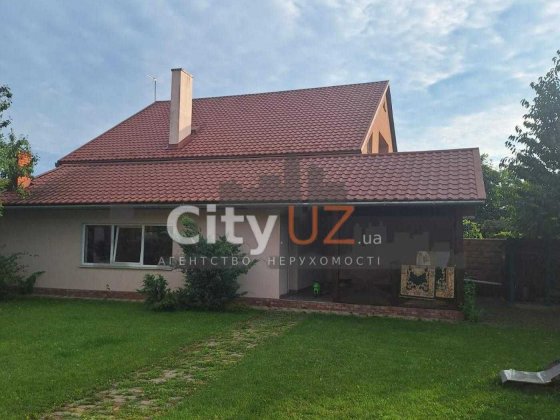 Продається будинок у Сторожниці Сторожниця