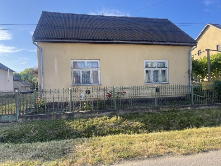 Продам будинок. - фото 1