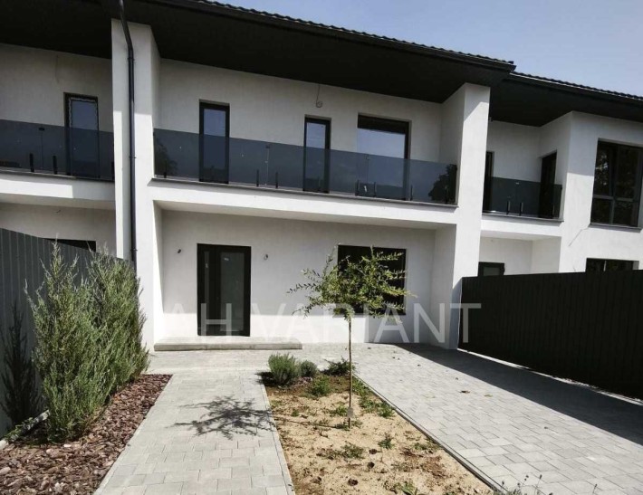 Продається котедж, с. Кінчеш   Код: 32571 - фото 1