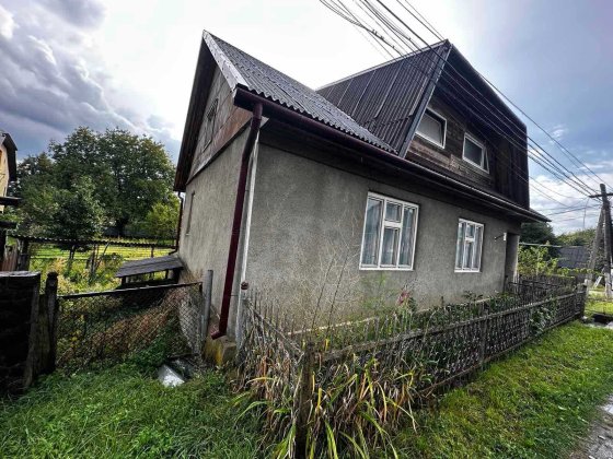 Продається будинок з літньою кухнею в с. В. Бичків Великий Бичків