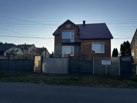 Продаж будинку баранинці Баранинцы