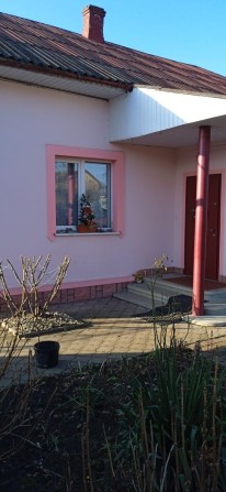 Ів-Франківськ  біля річки. 12.СОТИХ.ВЛАСНИК - фото 1