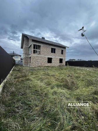 Будинок 220 м.кв,7 соток землі,Вовчинець, вул.Бандери - фото 1