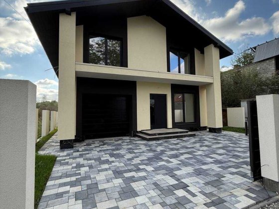 Продаж особняка у Вовчинцях Вовчинець