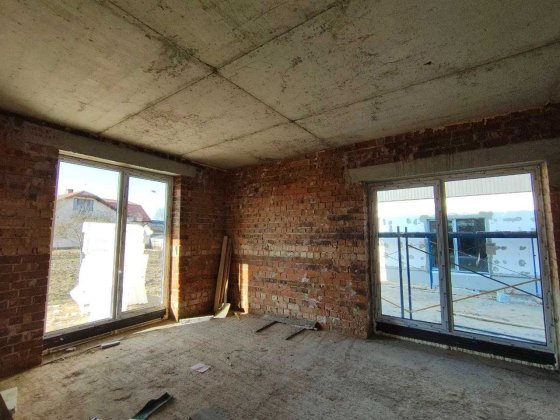 Шикарний дуплекс за акційною ціною в найкращій локації! Угорники