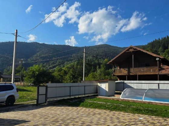 ВЛАСНИК + Будинок в карпатах Дом в карпатах Микуличин