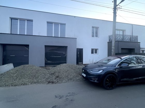 Продаж готового Таунхаус поблизу міста , с.Вовчинець Вовчинець