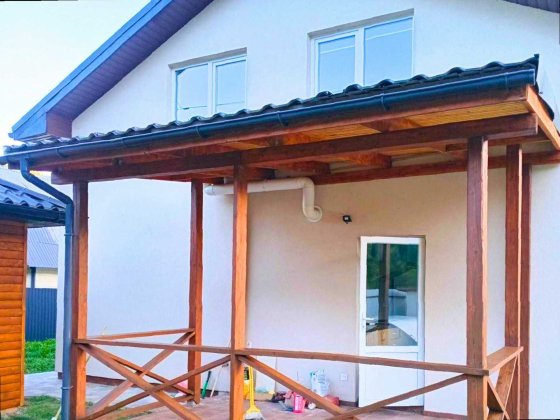 Купити будинок в Карпатах з басейном - дом в Микуличині Микуличин