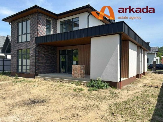 Продаю стильний будинок біля річки! 
152м2/6соток Вовчинець