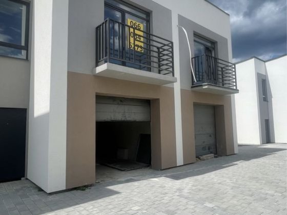 Таунхаус в с.Крихівці!Готовий до ремонту! Криховцы