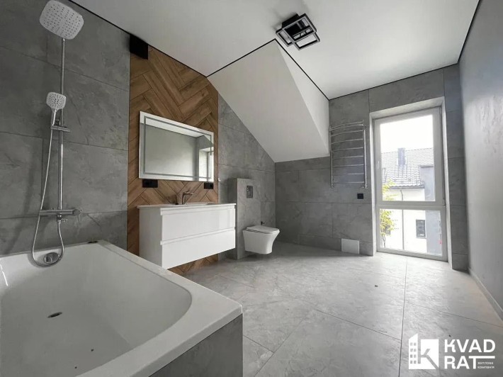 Таунхаус мрії з якісним ремонтом у престижному районі біля Мазепи - фото 1