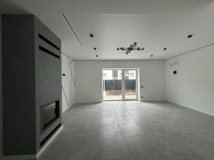 Продаж ТаунХауса з Сучасним РЕМОНТОм - фото 1