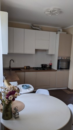 Продаж  2 кімнатного  будинку,  не таунхаус, Драгомирчанах - фото 1