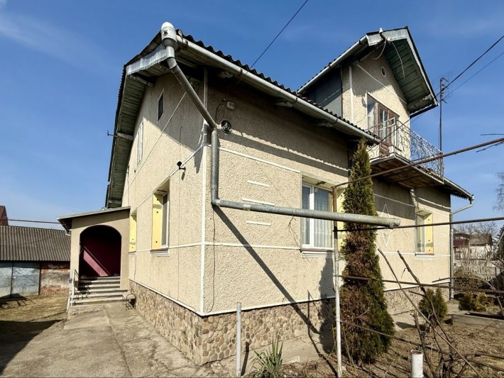 Продам житловий будинок з ділянкою в Драгомирчанах , 5хв до міста! - фото 1