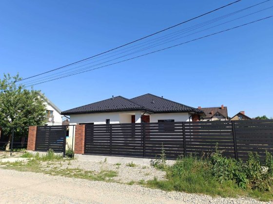 СІЛЬПО 7хв / 1-поверховий будинок 140 м2 з гаражем / Ділянка 12 сотих Драгомирчани