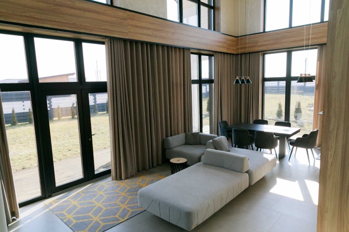 Продається шикарний котедж поруч з Івано-Франківськом - фото 1