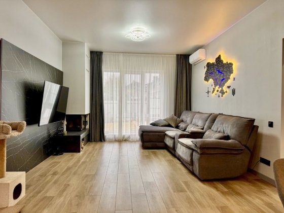 Будинок Дом Котедж  Святопетрівське вул. Святоюрівська Київ Житомирска Святопетровское