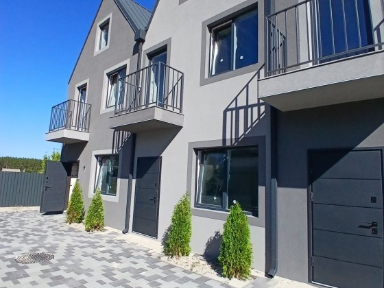 Таунхаус в гарному місці, мінімальна вартість Белогородка