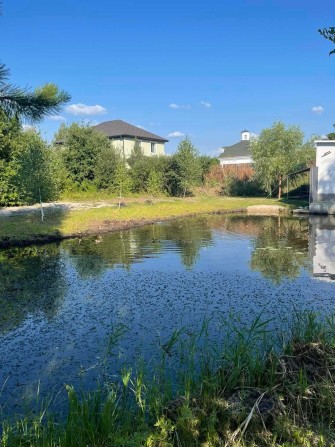 Прекрасный дом в новой коттеджной застройке в п. Козин! - фото 1