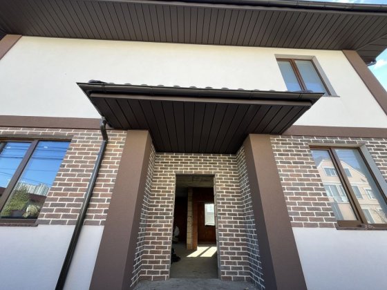 Будинок 155м2, 4,2 сотки, усі комунікації, Гатне! Гатне