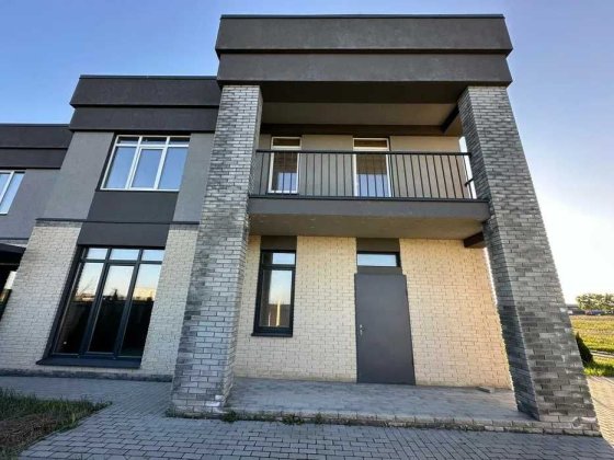Від власника! Дуплекс в закритому КМ під Києвом Святопетрівське Святопетровское