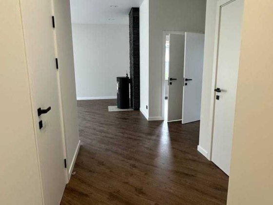 Окремий будинок з ремонтом на 4 сотках під Києвом! Ворзель