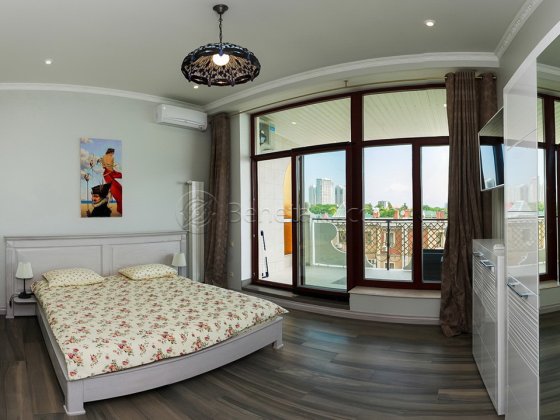 Апартаменты с двумя спальнями в Ж/К «Аркадийский дворец». Одесса