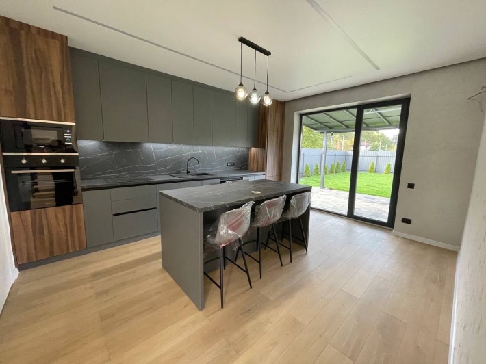 Продається будинок з ремонтом в Крюківщині район Оришки - фото 1