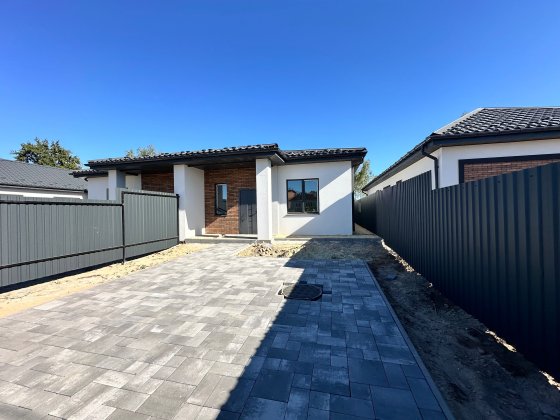 Продам Дуплекс в Чудовій Локації. Ділянка 2.5 соток. Газ. Готові Доки. Ворзель