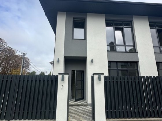 Газифікований дуплекс/ продаж від забудовника/ під чистове оздоблення Гатное