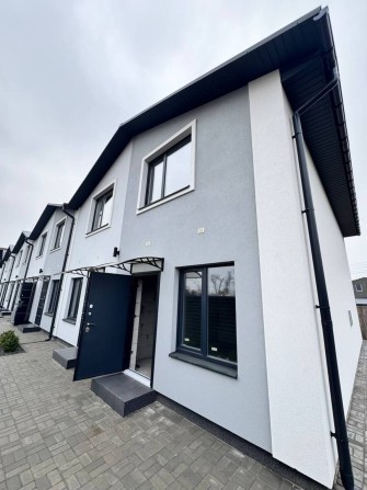 Продаж таунхауса 35 м.кв Білогородка 9 км до Києва - фото 1