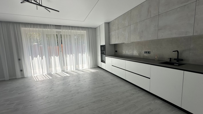 Продається таунхаус з ремонтом та меблями в Гатному!!! - фото 1