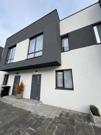 Таунхаус з ремонтом та меблями - фото 1